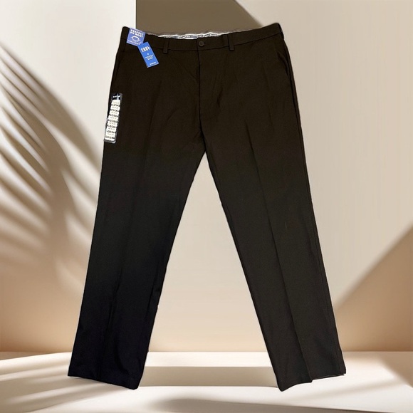 Men’s size 42x32 HAGGAR Straight Fit Dress Pants in Navy Blue NWT - Picture 6 of 6